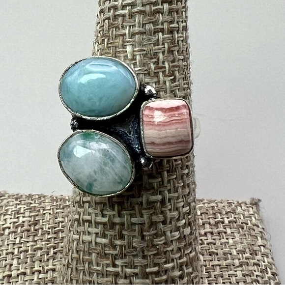 New Larimar Moonstone Rhodochrosite Multi Stone Silver Overlay Ring Size 6.75 - Picture 4 of 8